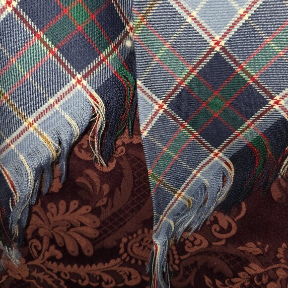 Celtic craft Center the Royal Mile Edinburgh Tartan Skirt Kilt & Scarf - Picture 4 of 9